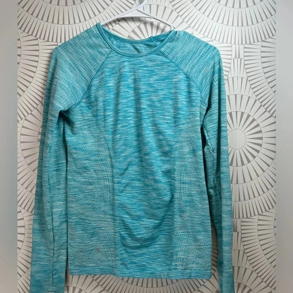 Athleta Girl Long Sleeve Turquoise Top with thumb holes XL